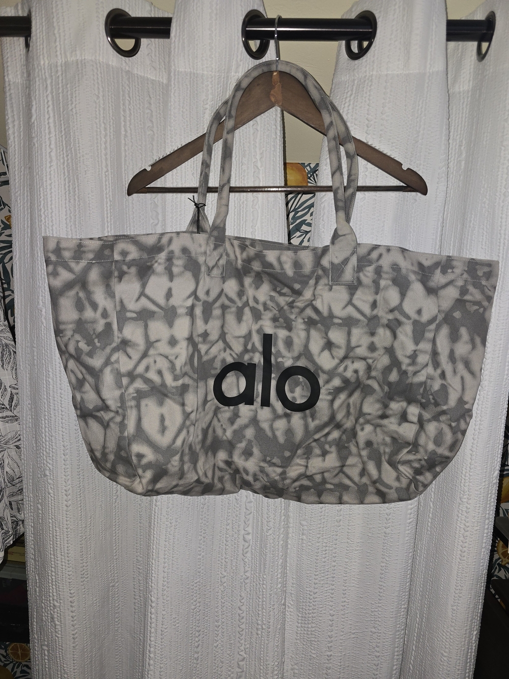 ALO Yoga Gray Tie-Dye Canvas Tote with Black Logo